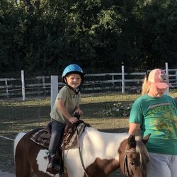 Double J Riding Club - Riding lessons