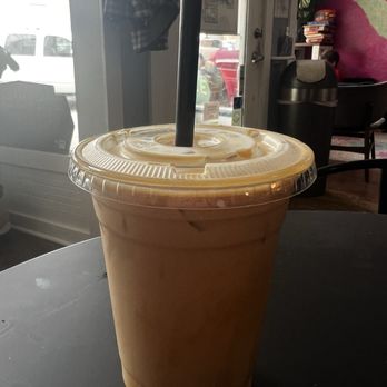 Chemn Cafe - Iced Carmel latte - Coffee & Tea Near Me - Elgin, Texas