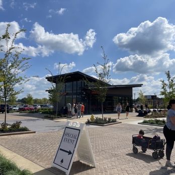 Factory 52 - Food Court Near Me - Cincinnati, Ohio