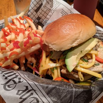 Growlers Beer Bistro - Mango Avo Chicken Sandwich w/ fries - Bars Near Me - Tuckahoe, New York