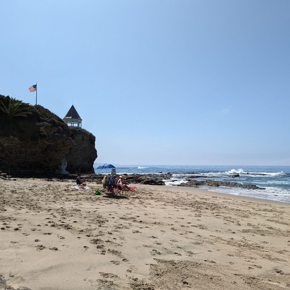Shaws Cove - Shortcut to Fisherman's Cove during low tide!! - Beaches Near Me - Laguna Beach, California Shaws Cove - Shortcut to Fisherman's Cove during low tide!! - Beaches Near Me - Laguna Beach, California
