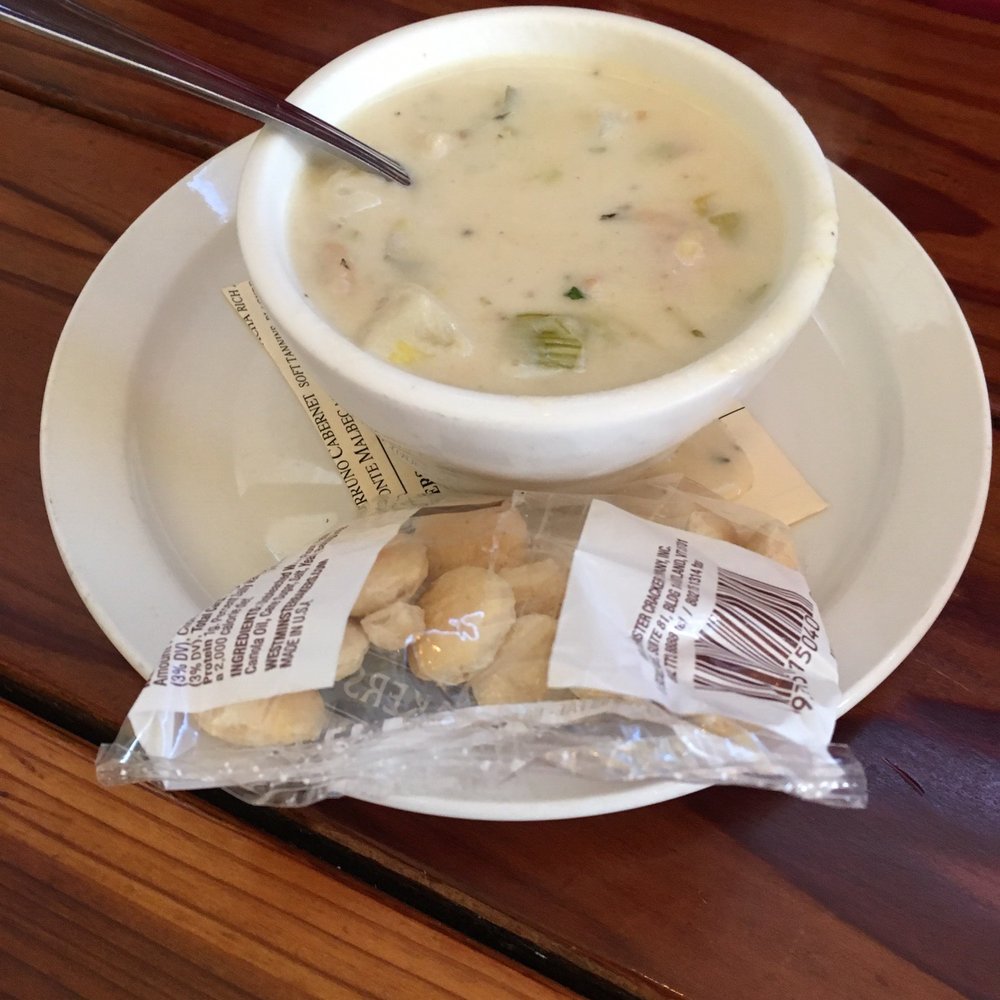 Fish 101 - Clam chowder - Seafood Near Me - Encinitas, California Fish 101 - Clam chowder - Seafood Near Me - Encinitas, California