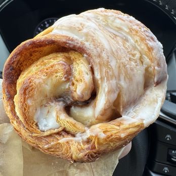 The French Spot - Cinnamon roll - Desserts Near Me - Concord, California The French Spot - Cinnamon roll - Desserts Near Me - Concord, California