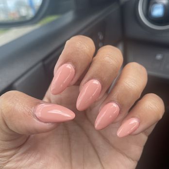 Clover Nail Spa - Acrylic Fill-In - Nail Salons Near Me - Chesapeake, Virginia