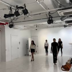 L'Elegance - New York Heels Class