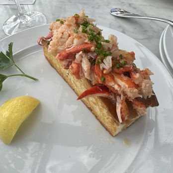 RH Rooftop Restaurant at RH Jacksonville - Lobster roll - Tapas/Small Plates Near Me - Jacksonville, Florida RH Rooftop Restaurant at RH Jacksonville - Lobster roll - Tapas/Small Plates Near Me - Jacksonville, Florida