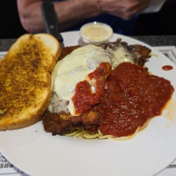 The Olde Theater Diner - Chicken parm entrèe - Diners Near Me - Coventry, Rhode Island