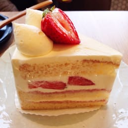 strawberry cake