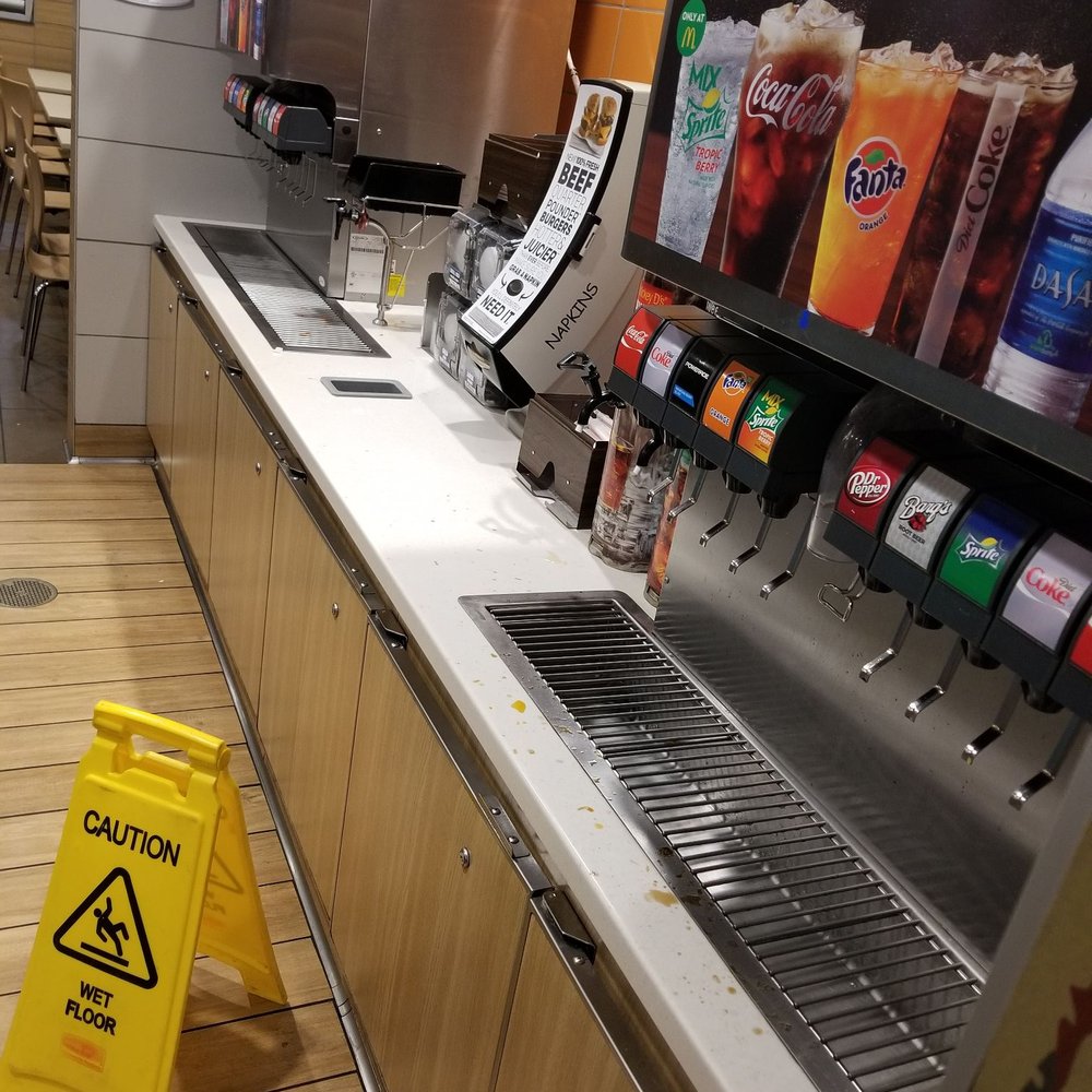 McDonald's - When was the last time "this" area was cleaned?? - Fast Food Near Me - Ellensburg, Washington