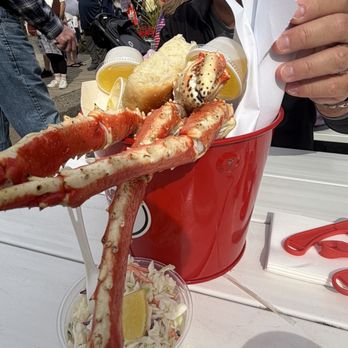 Tracy's King Crab Shack - King Crab Legs $400 bucket - Bars Near Me - Juneau, Alaska Tracy's King Crab Shack - King Crab Legs $400 bucket - Bars Near Me - Juneau, Alaska