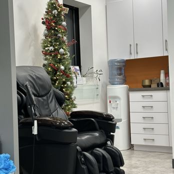 University Dental Choice - All I get for is some sparkling choppers - General Dentistry Near Me - Edmonton, Alberta University Dental Choice - All I get for is some sparkling choppers - General Dentistry Near Me - Edmonton, Alberta