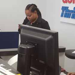 Dollar Car Rental - Horrible horrible manager for hertz car rental