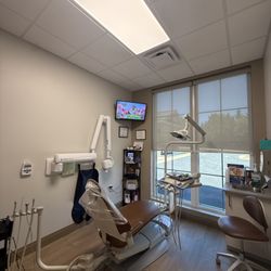 Potomac Station Dental Care - Dental operatory, Potomac Station Dental Care. Dentist in Leesburg, VA.