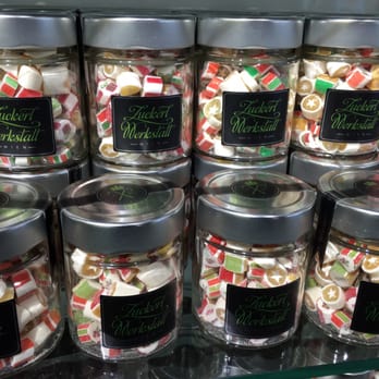 Zuckerlwerkstatt - weihnachtliches Sortimentin diversen weihnachtlichen Geschmacksrichtungen - Candy Stores Near Me - Vienna, 9