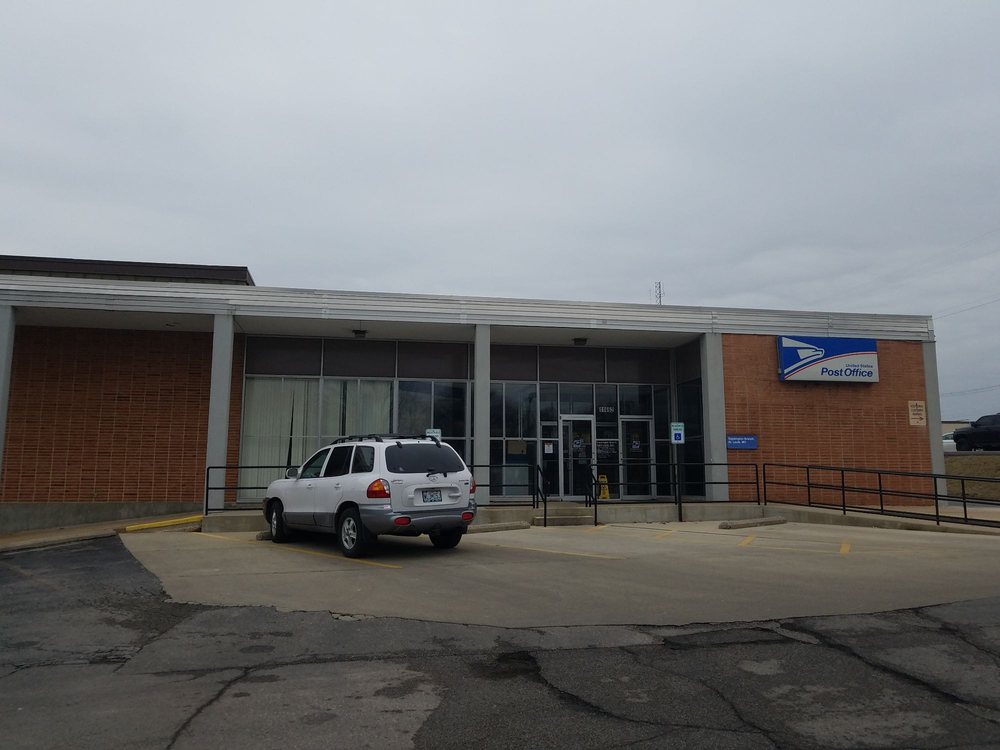 US POST OFFICE Updated September 2024 15 Reviews 11662 Gravois Rd