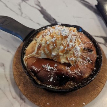 Neutral Ground - Peach Cobbler - Southern Near Me - Salt Lake City, Utah Neutral Ground - Peach Cobbler - Southern Near Me - Salt Lake City, Utah