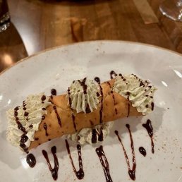 Pistachio Cannoli
