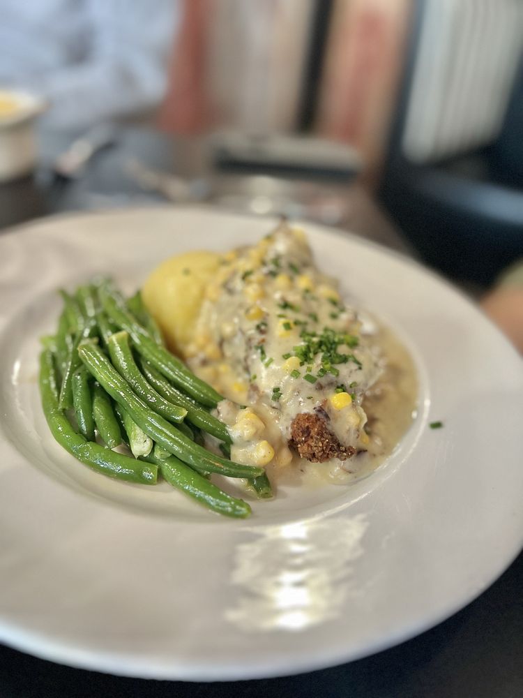 Mary's Bistro Draught House