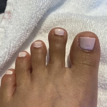 Luxury Nail Bar - Nail Salons Near Me - Clackamas, Oregon