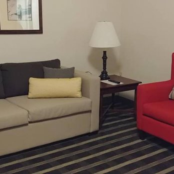 Country Inn & Suites By Radisson - The living room - Hotels Near Me - Lancaster, Pennsylvania Country Inn & Suites By Radisson - The living room - Hotels Near Me - Lancaster, Pennsylvania