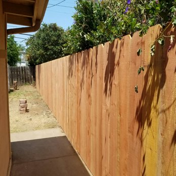 Apache Fence - 100 feet of beautiful redwood fence from Apache! - Fences & Gates Near Me