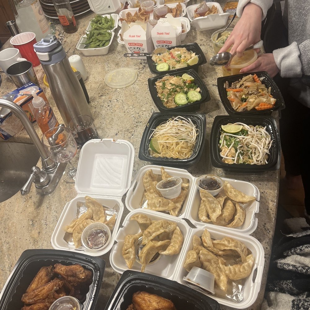 Talay Thai - Wings, gyoza, panang curry, green curry, basil fried rice, edamame - Thai Near Me - Steamboat Springs, Colorado Talay Thai - Wings, gyoza, panang curry, green curry, basil fried rice, edamame - Thai Near Me - Steamboat Springs, Colorado