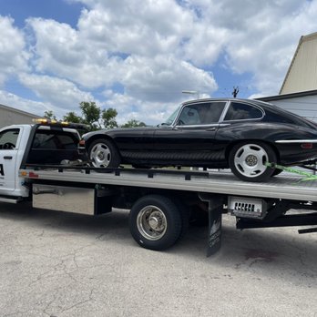 J-A Towing Service - Roadside Assistance Near Me - Austin, Texas J-A Towing Service - Roadside Assistance Near Me - Austin, Texas