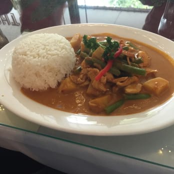 Battambang  - Curry chicken with vegetables - Cambodian Near Me - Oakland, California