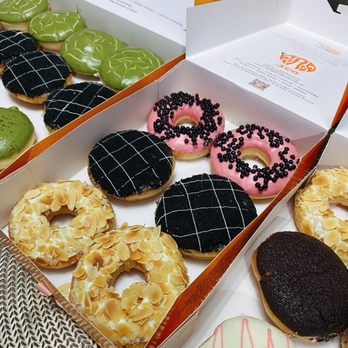 J.Co Donuts & Coffee - Donuts Near Me - Makati, NCR J.Co Donuts & Coffee - Donuts Near Me - Makati, NCR