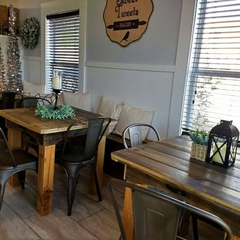 Sweet Tweets Bakery - Coffee & Tea Near Me - Eagle Pass, Texas