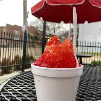 Mensi's Dairy Bar - Snow cone layer w/ice cream - Ice Cream & Frozen Yogurt Near Me - Collierville, Tennessee