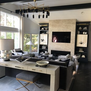 O's Decorating - Finished Wall custom built-ins - Painters Near Me - Chicago, Illinois O's Decorating - Finished Wall custom built-ins - Painters Near Me - Chicago, Illinois