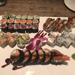 Roll Combo - 48 pc sushi combo.