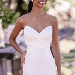 Moonlight Dress Boutique