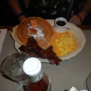 Maltby Cafe - Pancakes, eggs and bacon - American Near Me - Snohomish, Washington Maltby Cafe - Pancakes, eggs and bacon - American Near Me - Snohomish, Washington
