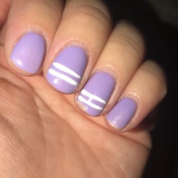 Helen's Nails - 2 nails chipped after 5 days - Nail Salons Near Me - Schaumburg, Illinois