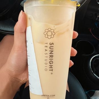 Sunright Tea Studio - Sunnyvale - Four Seasons Latte - Bubble Tea Near Me - Sunnyvale, California