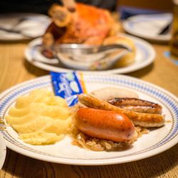 Franziskaner - Sauerkraut and sausage