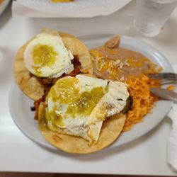Vista Linda Mexican Restaurant - Huevos Rancheros