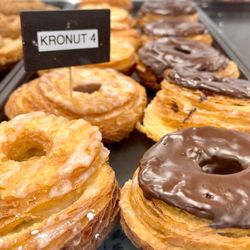 Knead Donuts & Tea - Glazed and chocolate Kronuts
