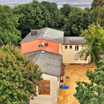 Berghotel Rotstein - Blick aufs Hotel (10/2021) - Hotels Near Me - Sohland, SN