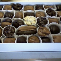 This is the assortment of Damask Candies~ A true crowd pleaser~ This is the assortment of Damask Candies~ A true crowd pleaser~