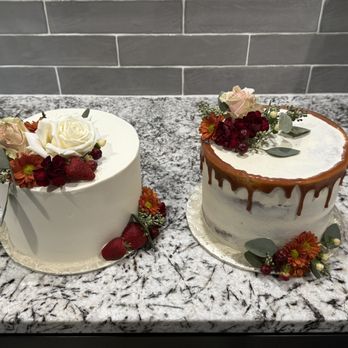 Made by Lia - Chocolate Ganache Cake & Vanilla Salted Caramel Cake - Bakeries Near Me - Florissant, Missouri Made by Lia - Chocolate Ganache Cake & Vanilla Salted Caramel Cake - Bakeries Near Me - Florissant, Missouri