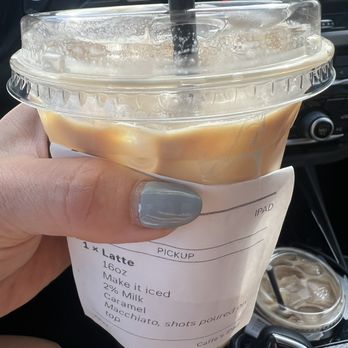 Caffe Amouri - Latte 2% milk with caramel - Coffee & Tea Near Me - Vienna, Virginia