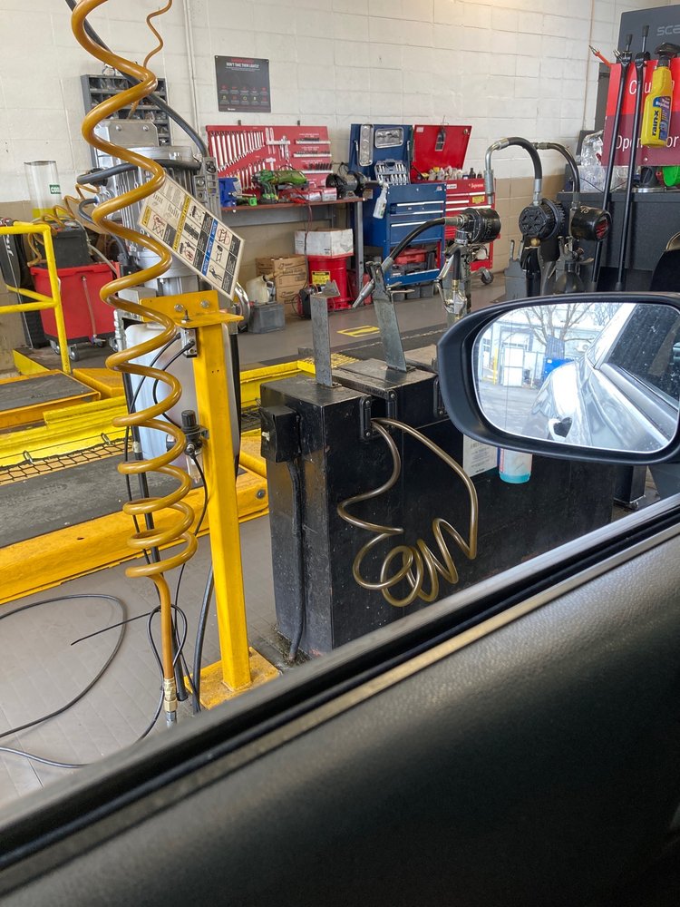 JIFFY LUBE Updated September 2024 12 Photos & 53 Reviews 149