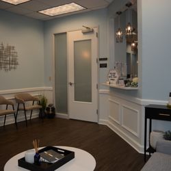 TriStar Dental Studio - Waiting Room