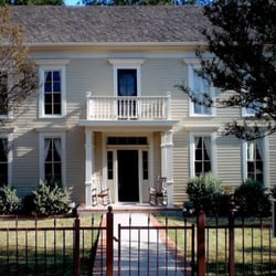 Nutt-Watkins House - Grabbed from website.