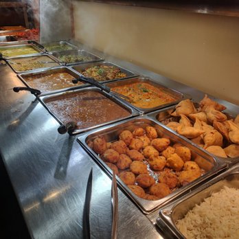 Airport Bukhara - Huge buffet with lots of delicious options! - Indian Near Me - Mississauga, Ontario