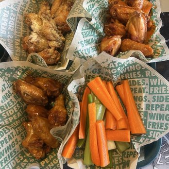 Wingstop - Chicken Wings Near Me - Santa Clarita, California
