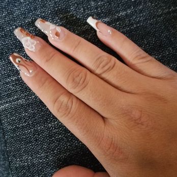Chill N8ils studio  - Nail Salons Near Me - Vallejo, California